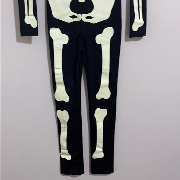 Leg Avenue skeleton jumpsuit size Med 🐢 Halloween - Picture 3 of 6